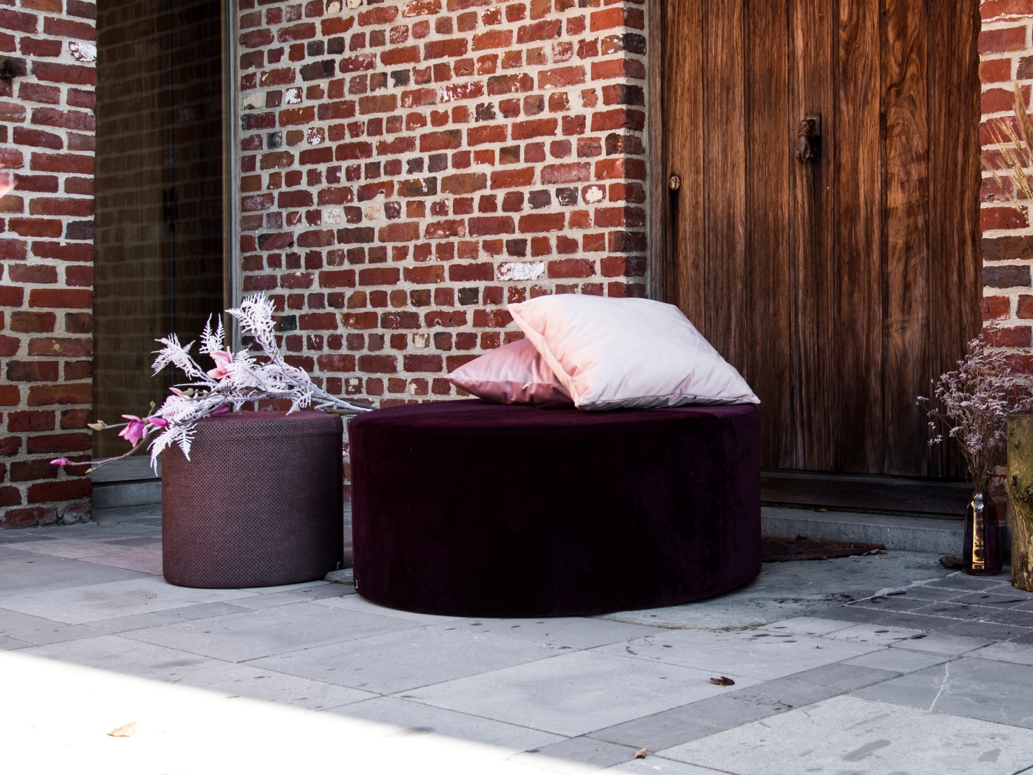 Orphea poef 100 cm in synthetisch fluweel