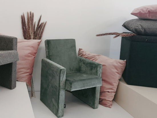 Groeifauteuil 1-3 jaar  in synthetisch fluweel